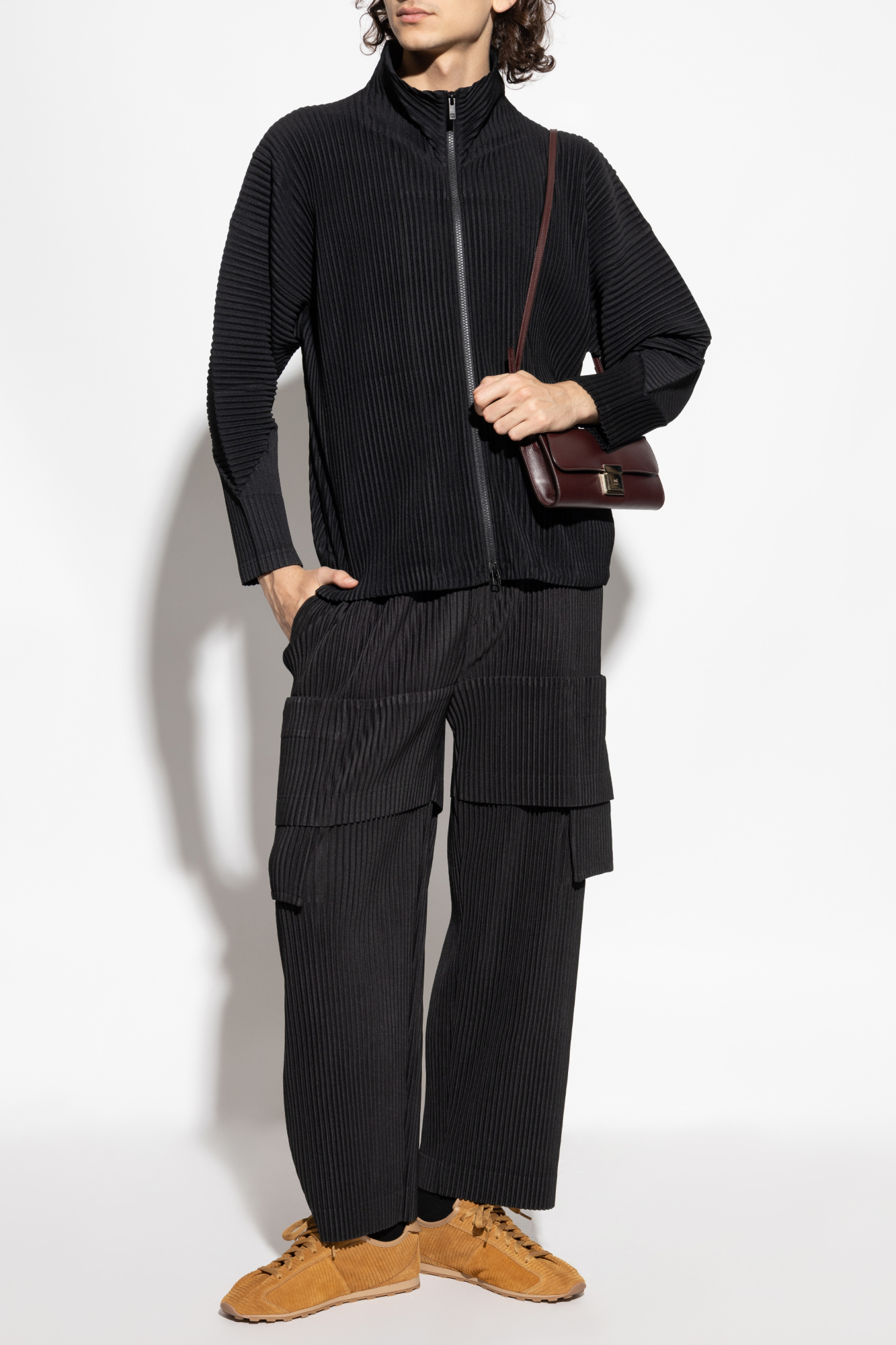 HOMME PLISSE ISSEY MIYAKE プリーツ　クルーネック Homme Plissé Issey Miyake Pleated sweatshirt | Men's | Vitkac